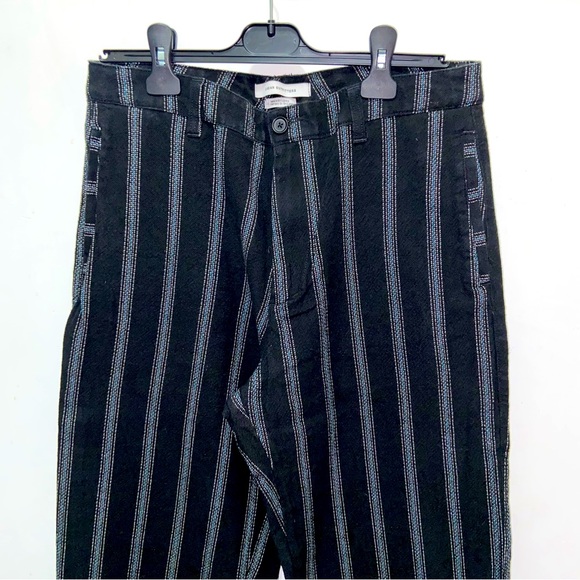 URBAN OUTFITTERS - Wide Leg Pinstripe Trousers - Picture 1 of 9
